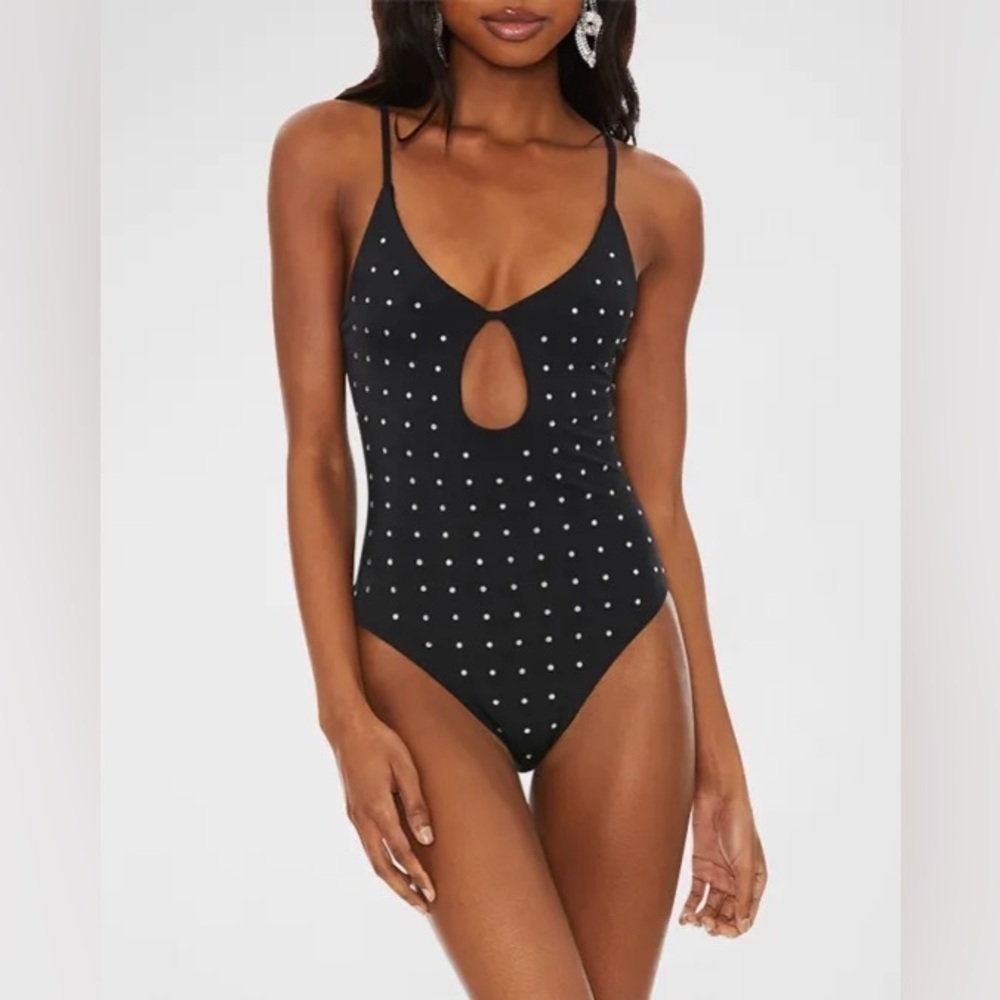 Beach Riot Priscilla Modern Swimsuit Cutout Design